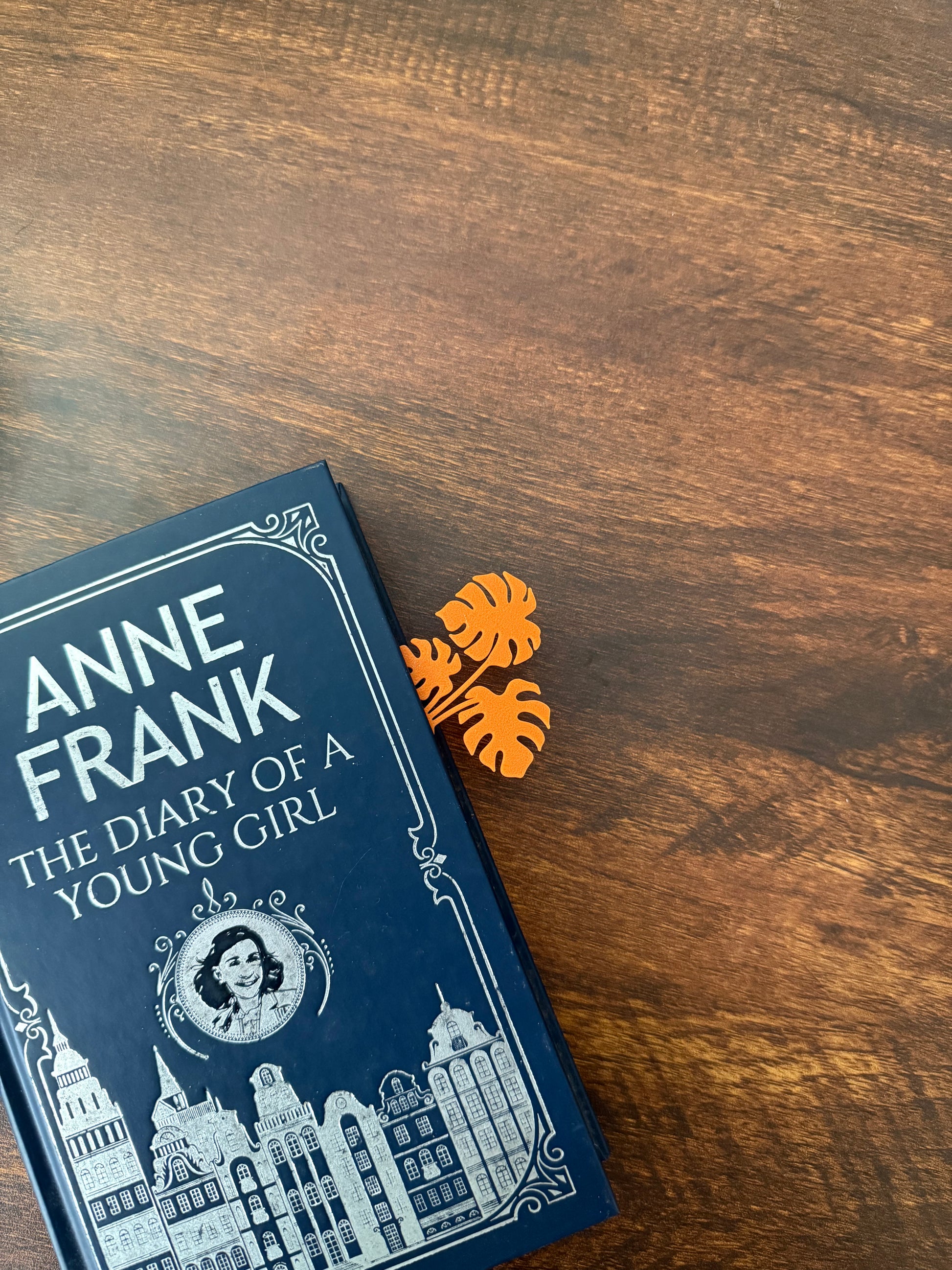 Leaf & Let Read – Clip-On Bookmark