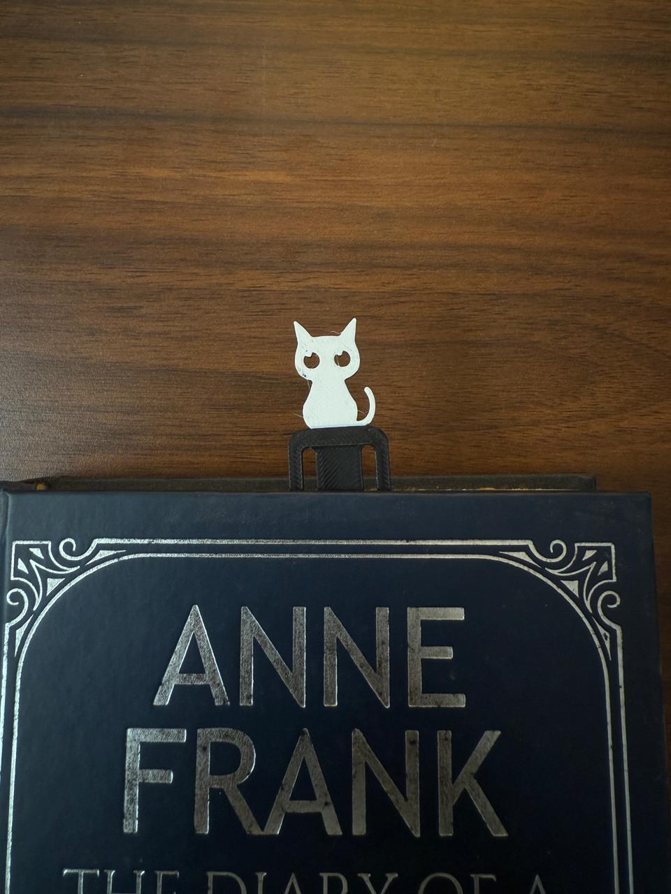 Kitten White – Black & White Cat Bookmark for Book Lovers