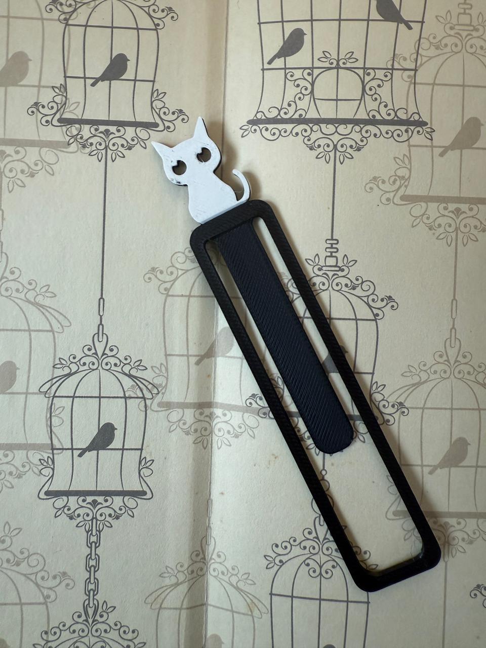 Kitten White – Black & White Cat Bookmark for Book Lovers